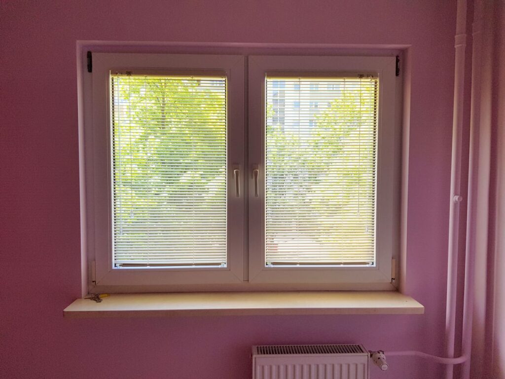 żaluzje aluminiowe 25mm,, kolor biały