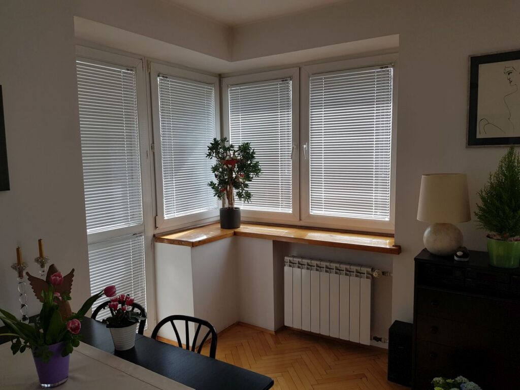 żaluzje aluminiowe 25mm,, kolor biały